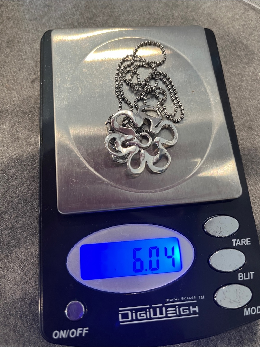 Silpada Sterling Flower Necklace-Retired - Picture 7 of 7